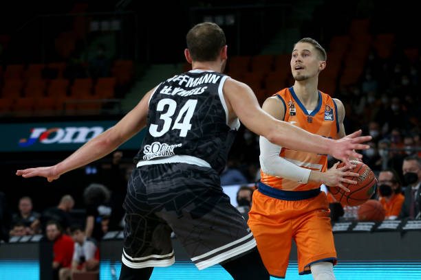 衡的选手 衡的选手