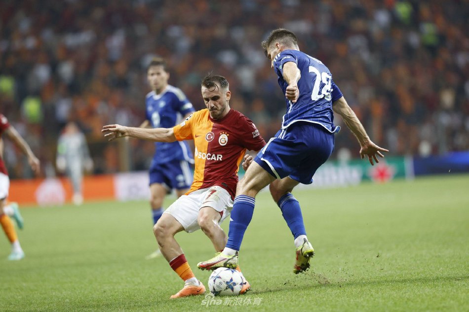 疑是全场焦 疑是全场焦