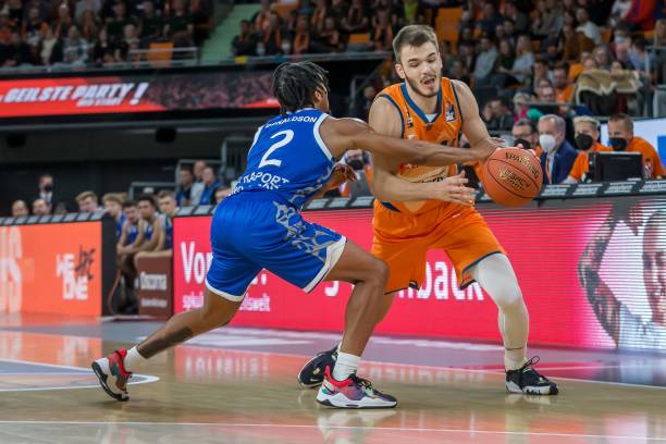 他的球队将 他的球队将